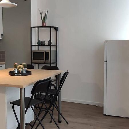 생테티엔 Logement 5 Personnes Proche Cv Et Parking Prive 아파트 외부 사진